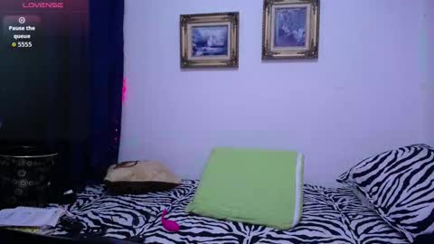 sara online show from October 28, 2:59 am