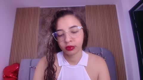 Sara online show from May 2, 11:59 am