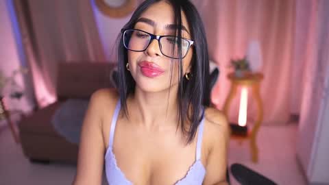 Sara  online show from January 22, 12:27 pm