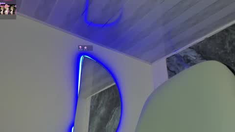 sara allenx online show from March 3, 1:31 pm