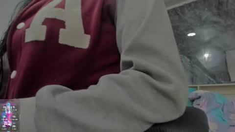 sara allenx online show from November 14, 1:43 pm