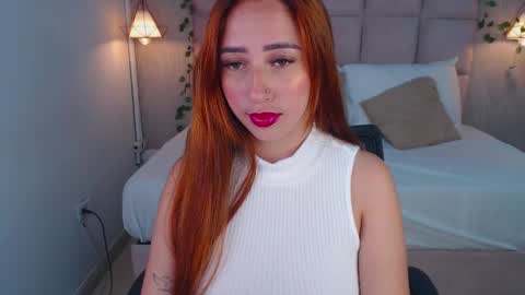 Snapshot of sara_angeelss chatting on November 29, 5:32 am Sara... online show from November 29, 5:32 am