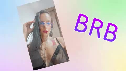 Snapshot of sara_carmona chatting on October 1, 12:55 pm SARA online show from October 1, 12:55 pm