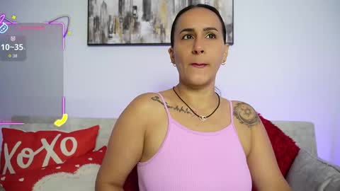 Snapshot of sara_charmy chatting on October 29, 11:23 am online show from October 29, 11:23 am