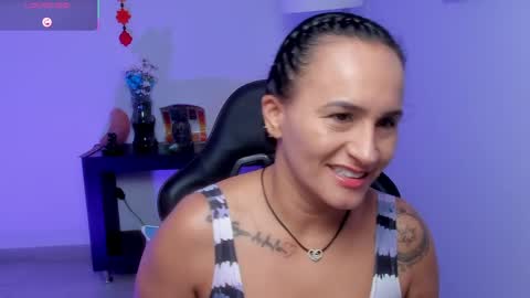   online show from June 7, 11:47 am