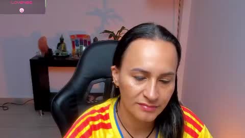 Snapshot of sara_charmy chatting on July 3, 11:05 am online show from July 3, 11:05 am