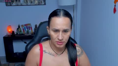 Snapshot of sara_charmy chatting on July 16, 11:05 am online show from July 16, 11:05 am