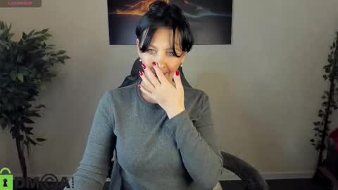 Sara online show from February 11, 9:47 am