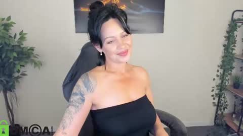 Sara online show from July 10, 7:56 am