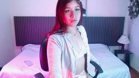 sara_guerreiro online show from December 1, 2:00 pm