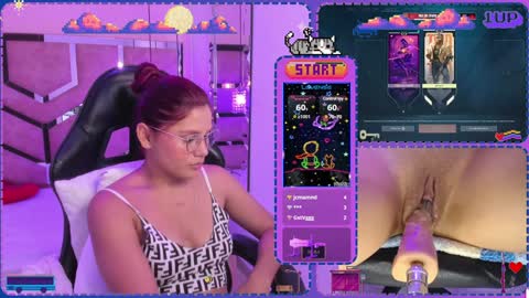 Snapshot of sara_hil chatting on January 31, 12:06 am Sara online show from January 31, 12:06 am