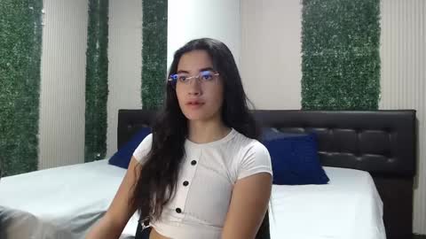 Sara online show from April 20, 12:19 pm
