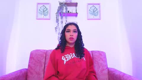 Sara Jhonson  online show from December 15, 9:42 pm