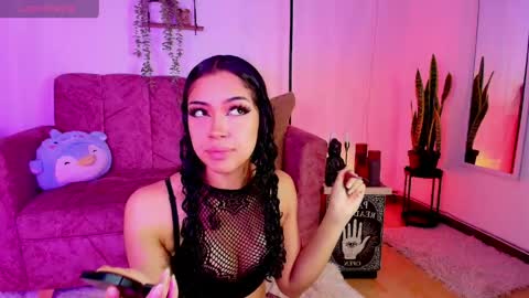 Snapshot of sara_jhonsonn chatting on April 21, 11:18 pm Sara Jhonson online show from April 21, 11:18 pm