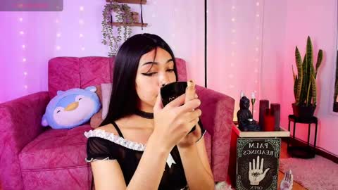 Snapshot of sara_jhonsonn chatting on May 28, 12:19 am Sara Jhonson online show from May 28, 12:19 am