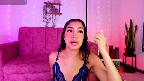 Snapshot of sara_jhonsonn chatting on June 2, 12:23 am Sara Jhonson online show from June 2, 12:23 am