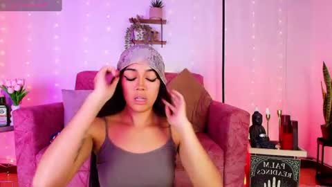 Snapshot of sara_jhonsonn chatting on July 6, 1:35 am Sara Jhonson online show from July 6, 1:35 am