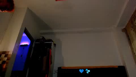 sara_johnson__ online show from July 24, 2:53 am