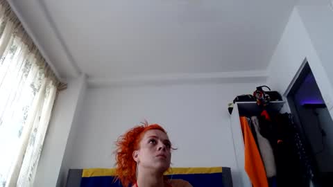 sara_johnson__ online show from July 26, 3:30 pm