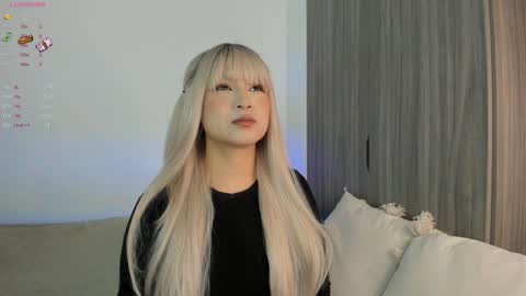 Sara  new account  give me thomb up  Follow me   help me reach 15k followers again   online show from January 24, 3:00 am