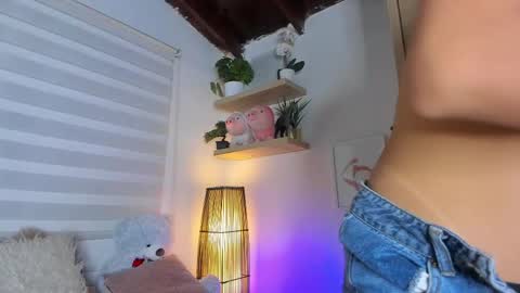   online show from April 30, 1:06 pm