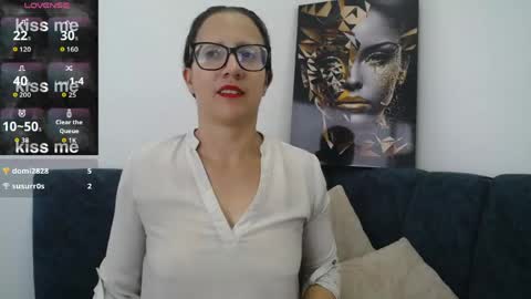 Sara   online show from May 5, 7:55 pm