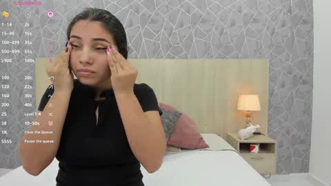 Sara online show from September 12, 11:32 am