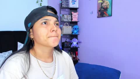 Sara Mendez online show from January 21, 2:33 am