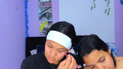 Snapshot of sara_mendez2_ chatting on January 23, 11:26 pm Sara Mendez online show from January 23, 11:26 pm