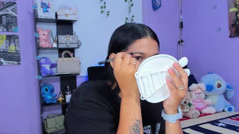 Snapshot of sara_mendez2_ chatting on February 13, 12:02 am Sara Mendez online show from February 13, 12:02 am