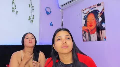 Snapshot of sara_mendez2_ chatting on February 21, 2:17 am Sara Mendez online show from February 21, 2:17 am