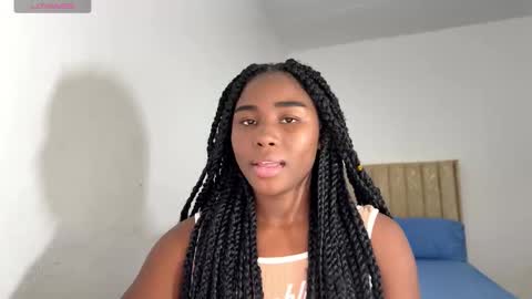 Snapshot of sara_muscle chatting on October 22, 5:08 am Sara online show from October 22, 5:08 am