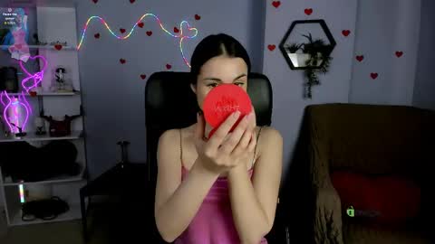 Sara online show from May 6, 6:08 am