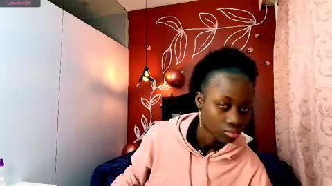 Snapshot of sara_naugty chatting on February 6, 11:54 am S A R A online show from February 6, 11:54 am