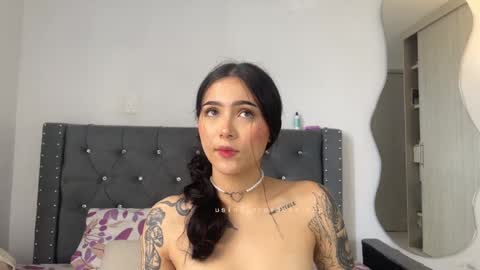 Snapshot of sara_queen9 chatting on March 3, 1:42 pm Sara online show from March 3, 1:42 pm