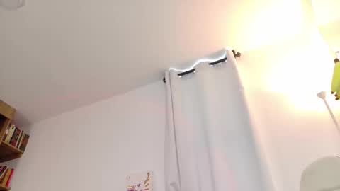 Sara online show from January 31, 7:23 pm