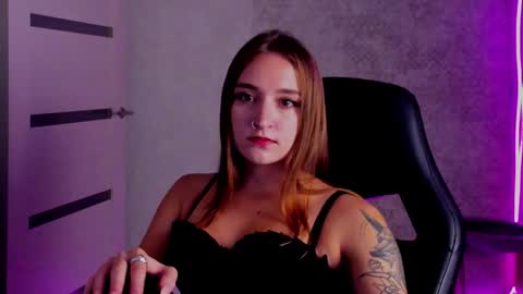 Snapshot of sara_rossse chatting on September 20, 8:32 pm Sara online show from September 20, 8:32 pm