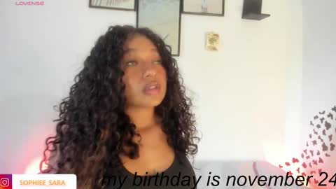 Snapshot of sara_sophiee chatting on November 9, 7:12 pm sara sofia online show from November 9, 7:12 pm