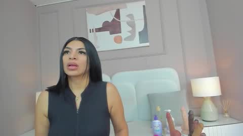 Sara online show from September 28, 11:48 am