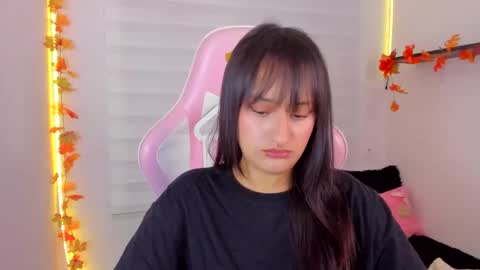 Snapshot of saraa_ramirez chatting on November 13, 2:43 am Sarah Ramirez online show from November 13, 2:43 am