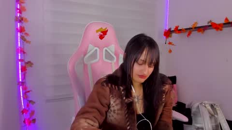 Snapshot of saraa_ramirez chatting on November 18, 3:01 am Sarah Ramirez online show from November 18, 3:01 am