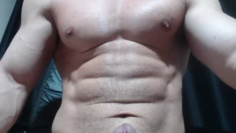 Snapshot of saradorj92 chatting on July 15, 1:00 am saradorj92 online show from July 15, 1:00 am