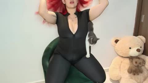 Snapshot of saraevil chatting on November 9, 4:55 am Sara online show from November 9, 4:55 am