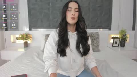  Sara Gomez  online show from April 26, 12:25 pm