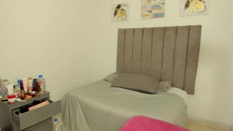 sarah__bigboobs online show from October 14, 9:15 pm