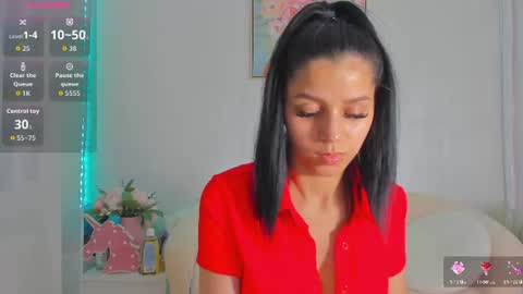 Sara online show from June 30, 1:01 pm