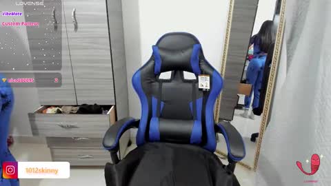 Sarah  online show from March 17, 3:00 am