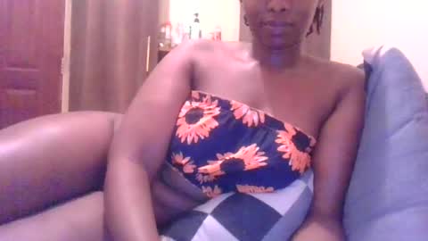 sarah_haggai online show from July 18, 8:01 pm