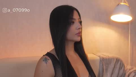       online show from January 10, 2:08 pm