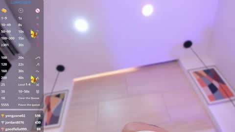     online show from February 25, 3:05 pm